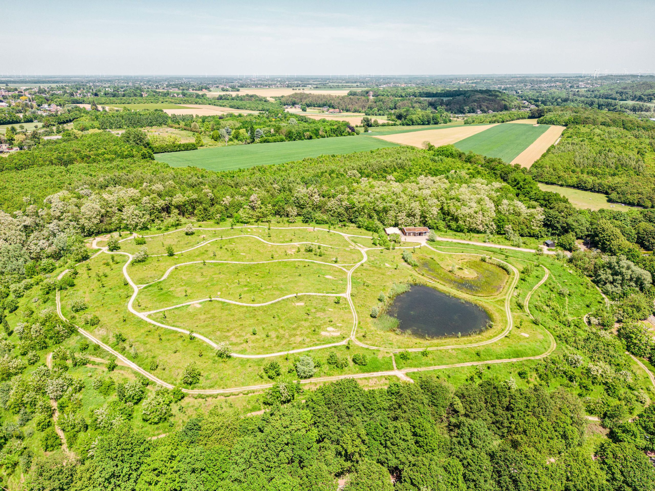 Drohnenaufnahme Eygelshof, Vorteile einer natürlichen Bestattung, natur